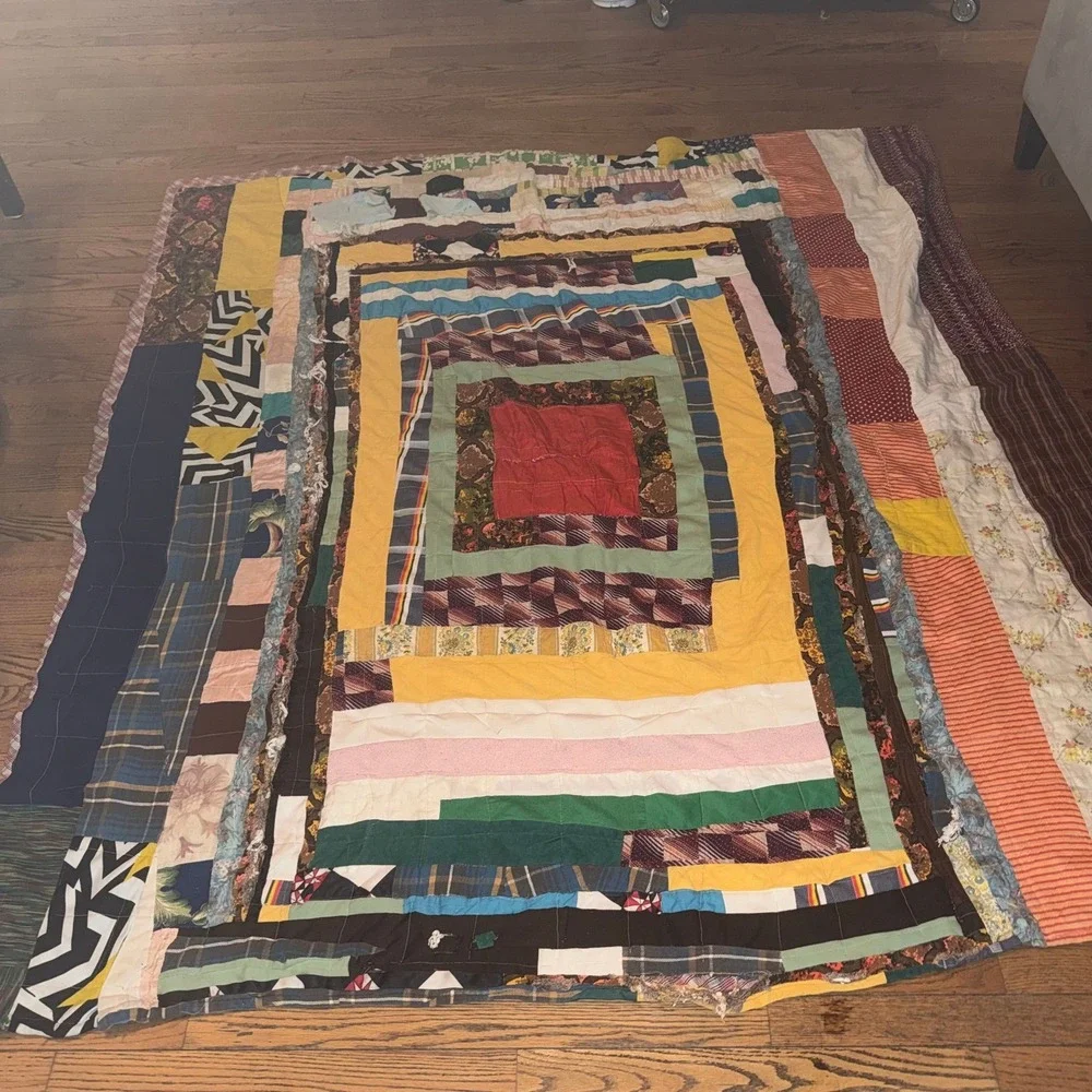 2.f vintage handmade quilt